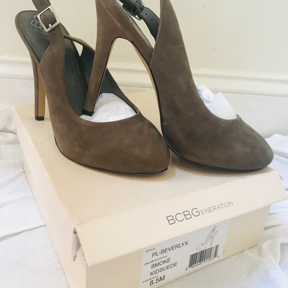 BCBGeneration Smoke Suede Pump. Size 8.5 - Picture 1 of 4